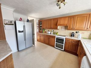 Kitchen- click for photo gallery